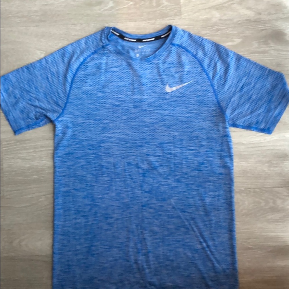 NIKE DRI-FIT Athletic Shirt